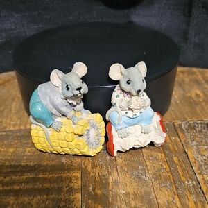 Gray and Yellow Mouse Fridge Figurines